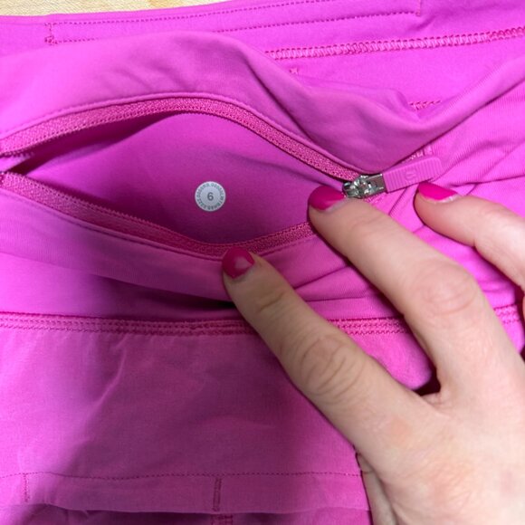 Lululemon Speed Up High-Rise Short 2.5" - Sonic Pink - Picture 4 of 4